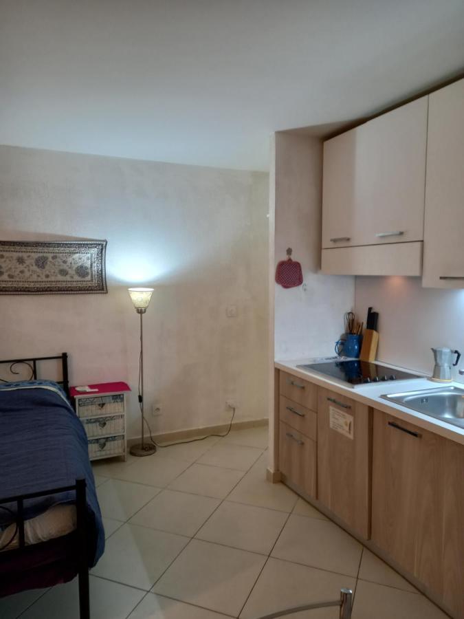 Monolocale Mentone Costa Azzurra Apartment Luaran gambar