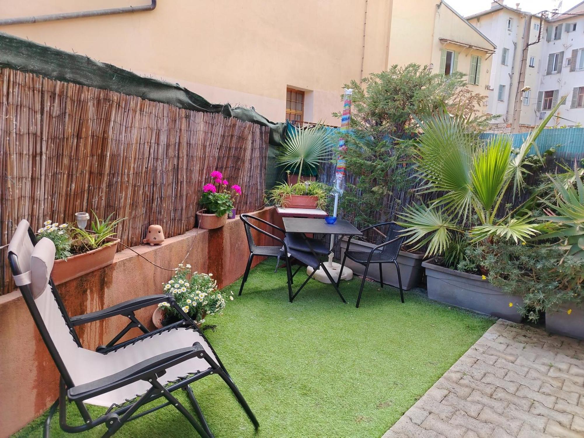 Monolocale Mentone Costa Azzurra Apartment Luaran gambar